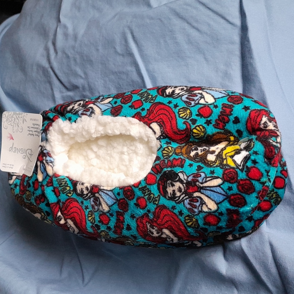 Disney Fuzzy Babba Slipper Socks